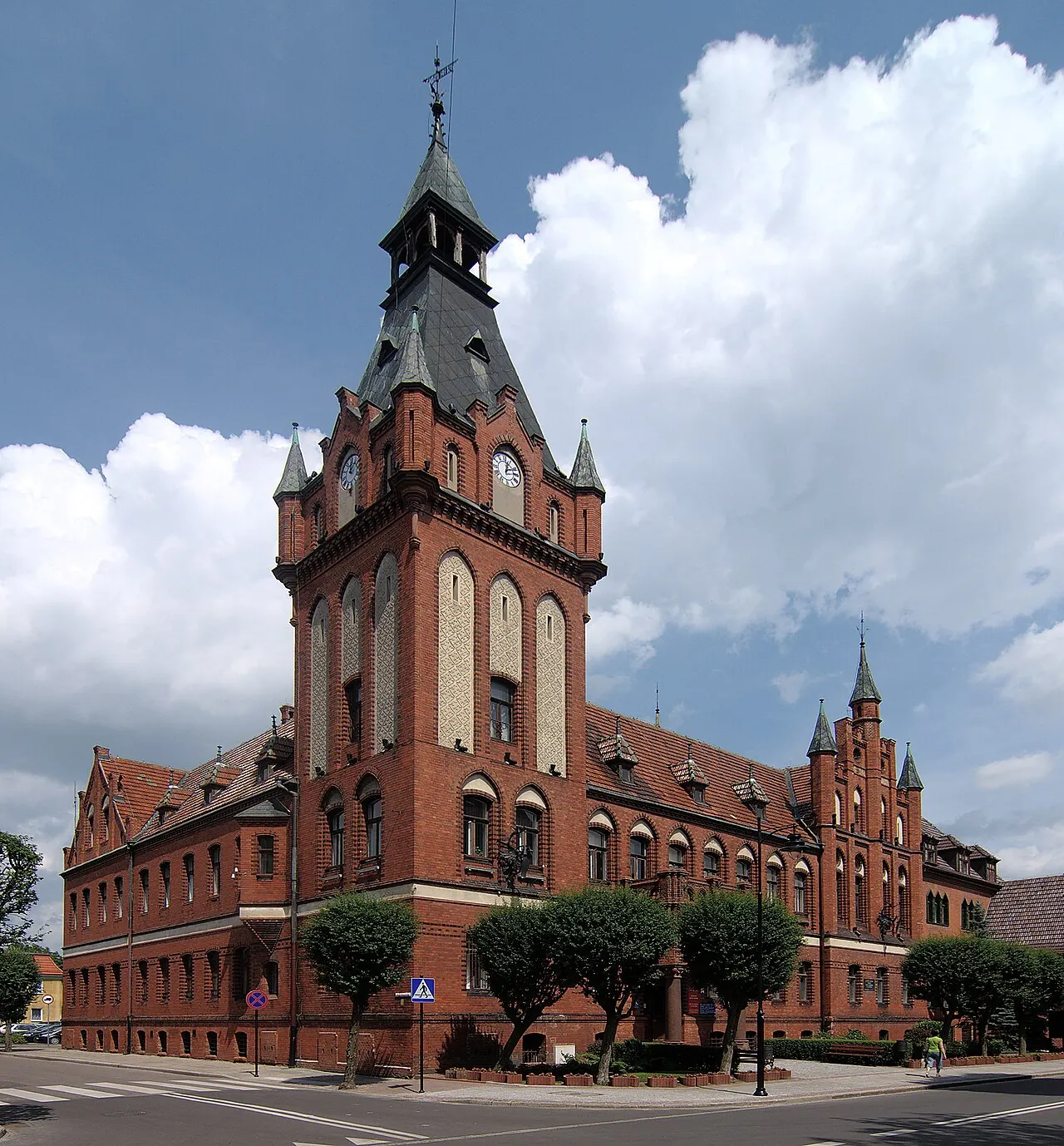 Ratusz w Lęborku.