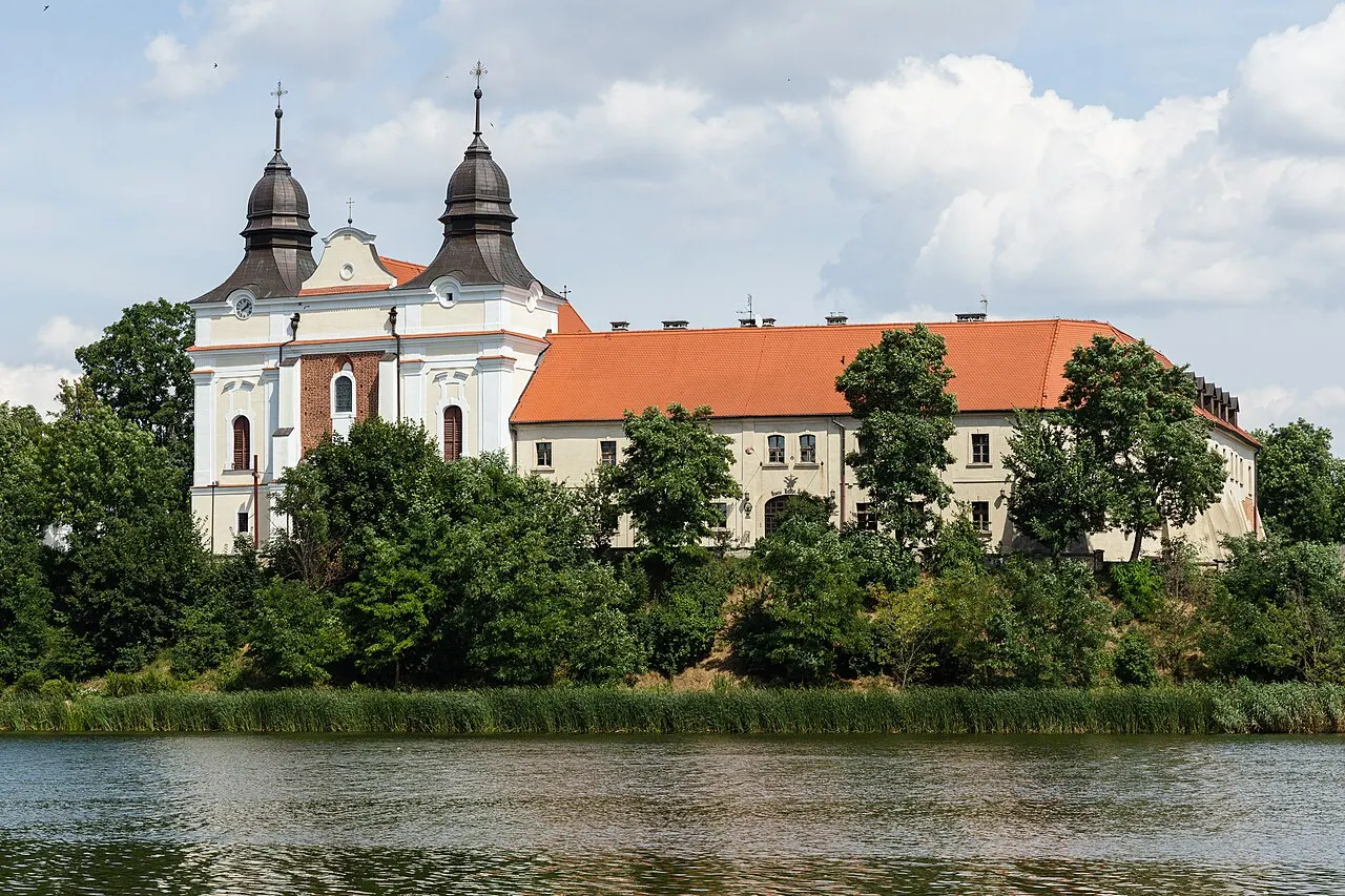 Mogilno, Klasztor Benedyktynów w Mogilnie