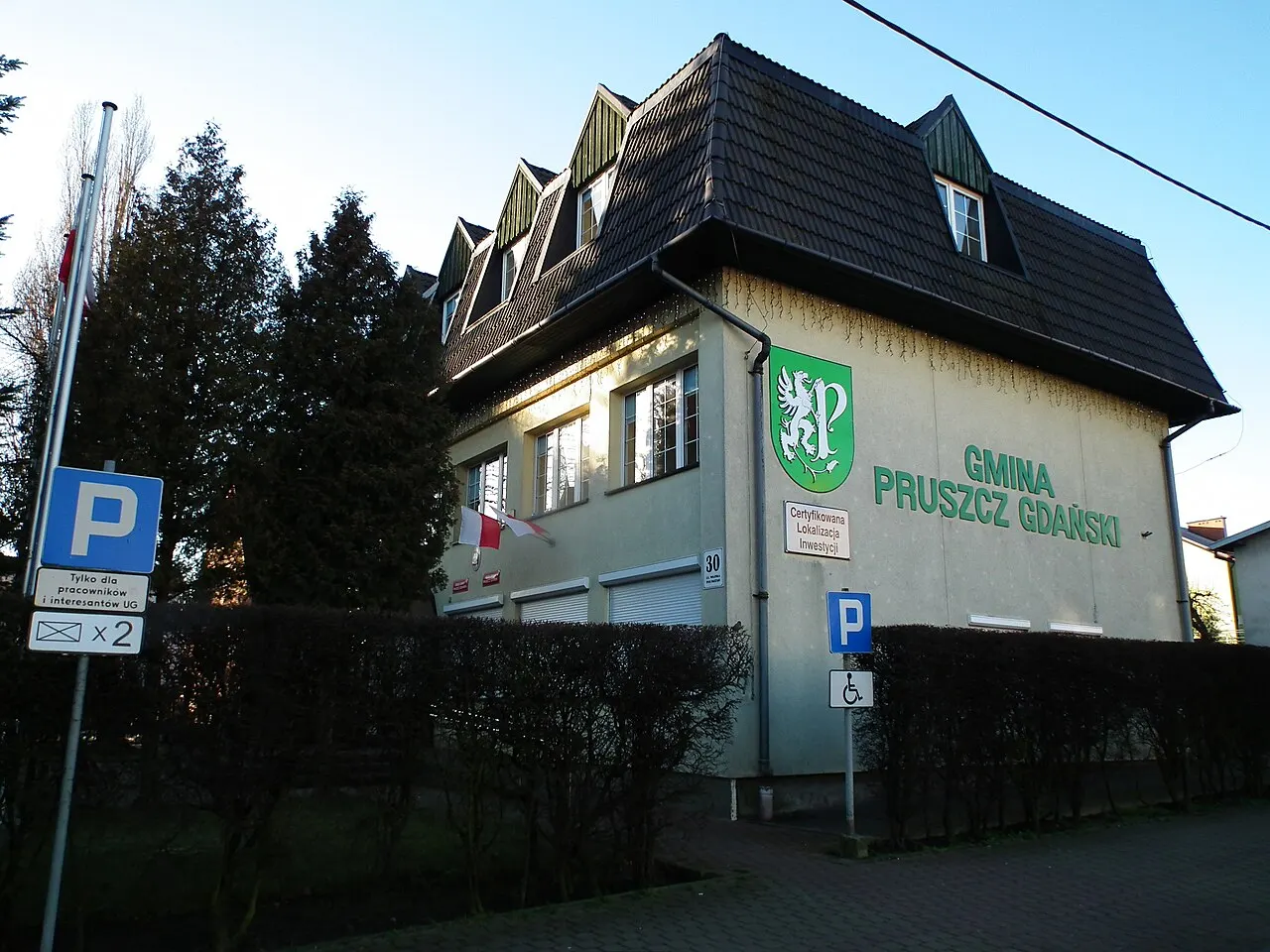 Siedziba władz Gminy Pruszcz Gdański w Pruszczu Gdańskim.