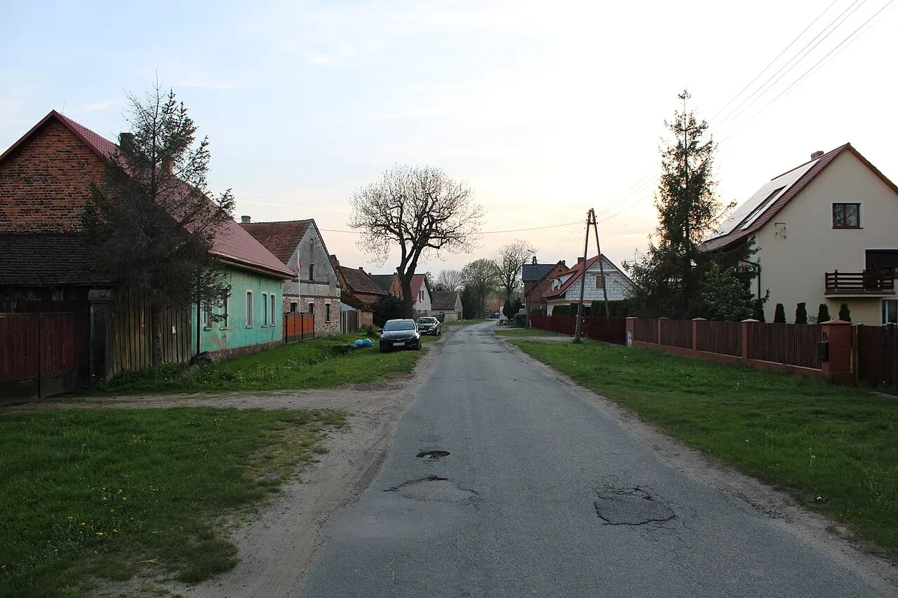 Wieś Brzezie w województwie dolnośląskim